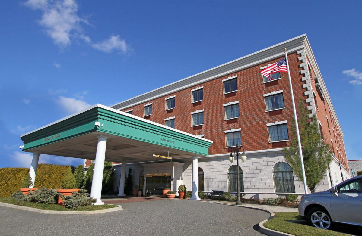 Hotel · Hampton Inn & Suites By Hilton - Rockville Centre, Rockville Centre