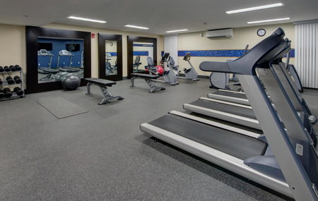 Hampton Inn & Suites By Hilton - Rockville Centre, Rockville Centre, United States