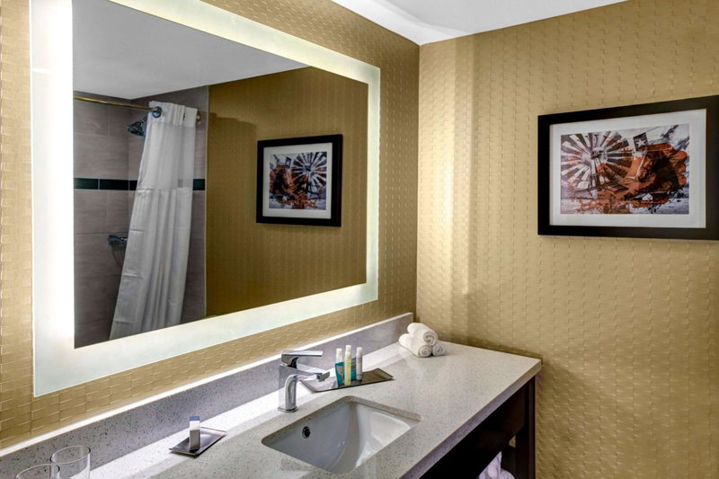 Doubletree by Hilton Arlington DFW South, Arlington, United States