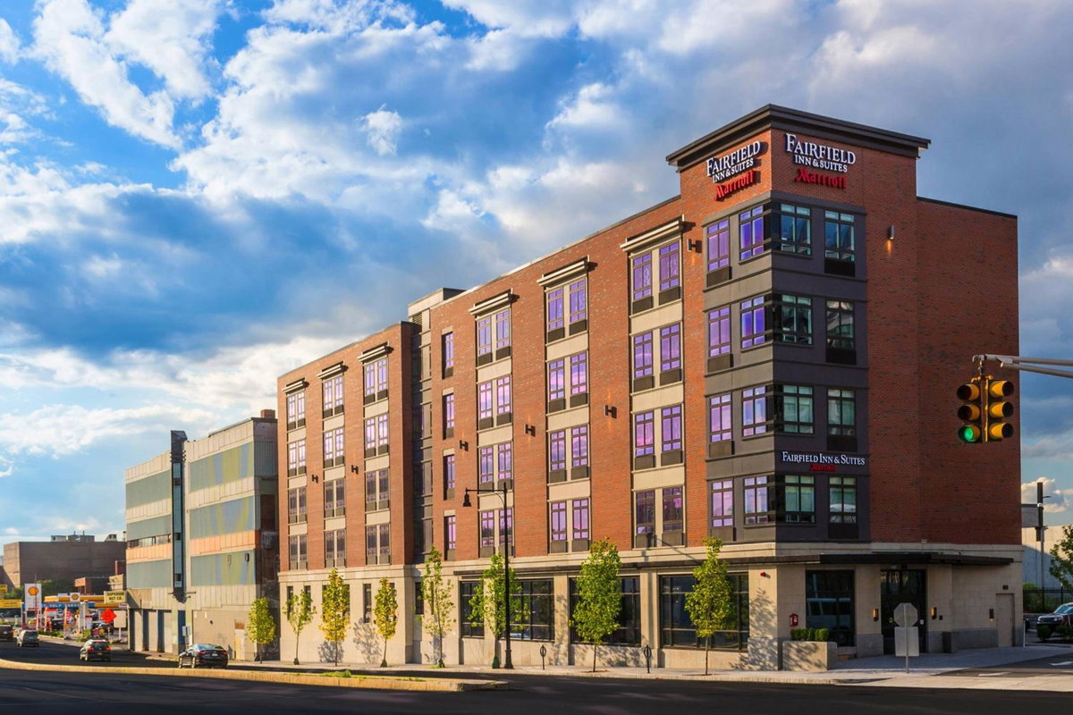 Hotel · Fairfield Inn & Suites by Marriott Boston Cambridge, Cambridge