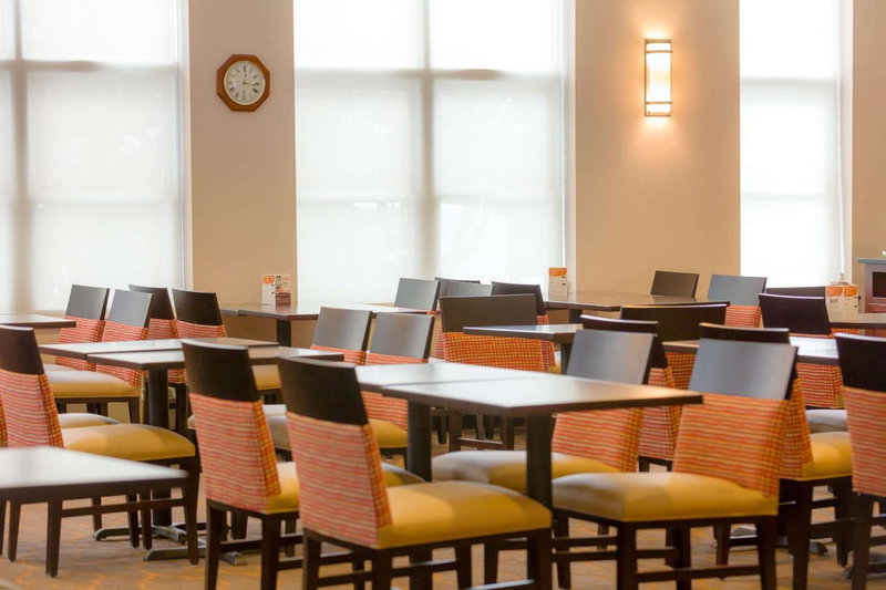 Comfort Inn & Suites Near Burke Mountain, Saint Johnsbury, United States