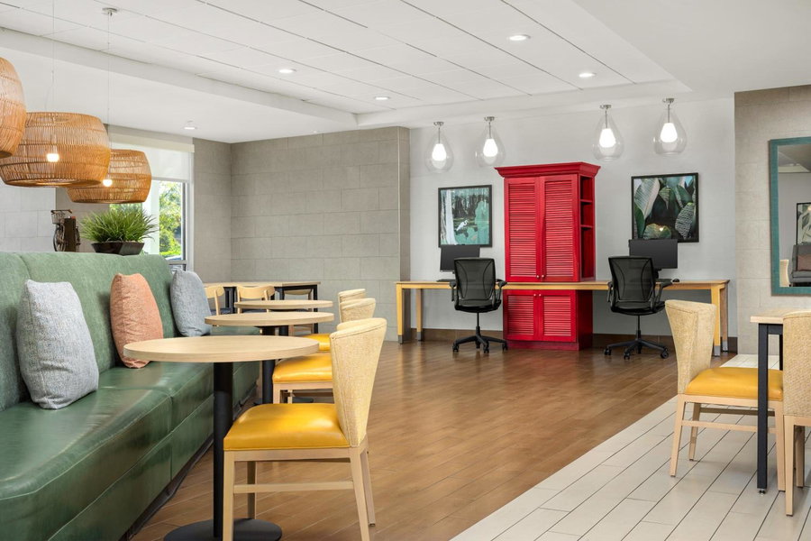 Home2 Suites by Hilton Tallahassee State Capitol, Tallahassee, United States