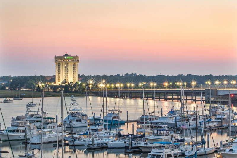 Holiday Inn Charleston-Riverview by IHG, Charleston, United States