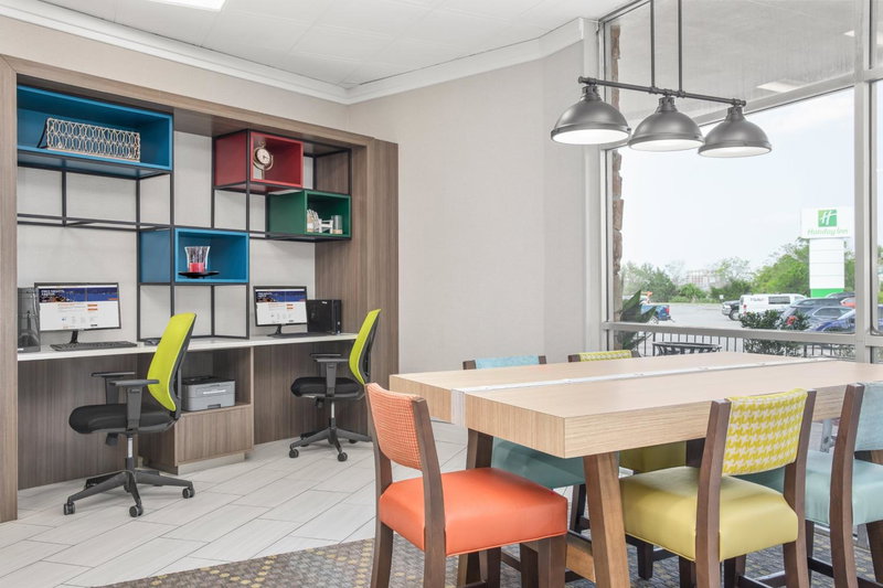 Holiday Inn Charleston-Riverview by IHG, Charleston, United States