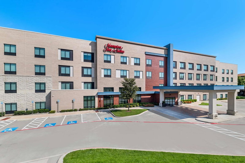 Hampton Inn & Suites Dallas - Farmers Branch, Farmers Branch, United States