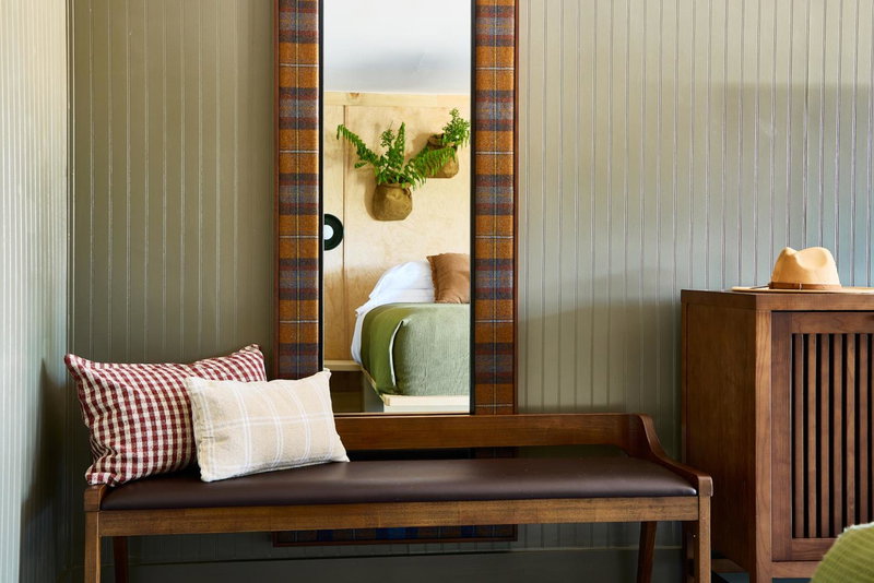 Bluebird Cady Hill Lodge, Stowe, United States
