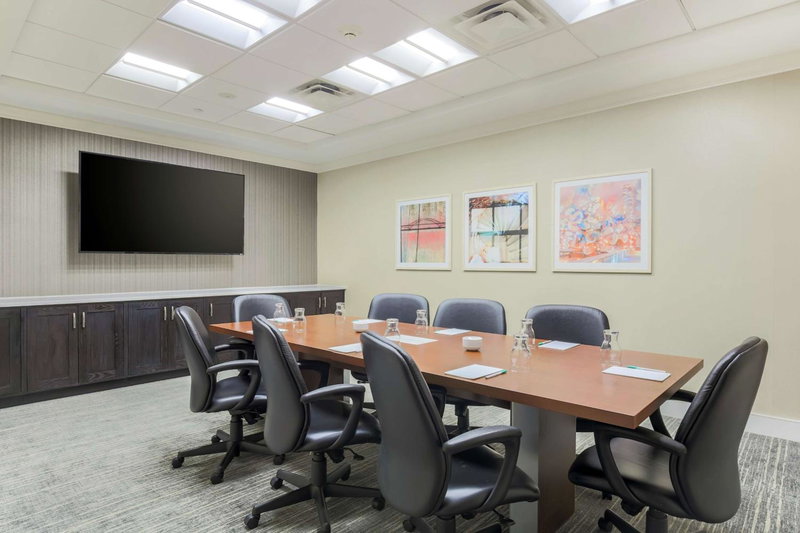 Homewood Suites by Hilton Long Island-Melville, Plainview, United States