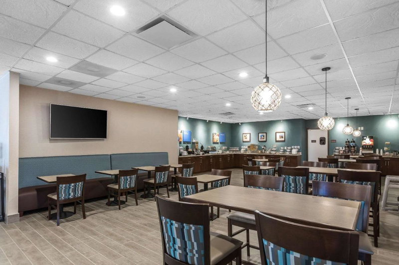 Comfort Inn Bay City - Riverfront, Bay City, United States
