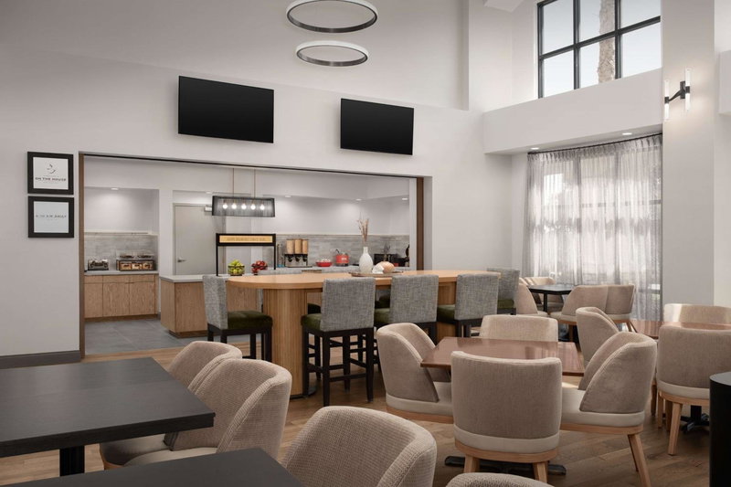 Hampton Inn & Suites Paso Robles, Paso Robles, United States