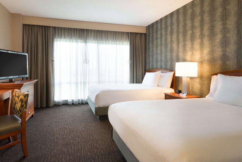 Embassy Suites by Hilton Franklin Cool Spring, Franklin, United States