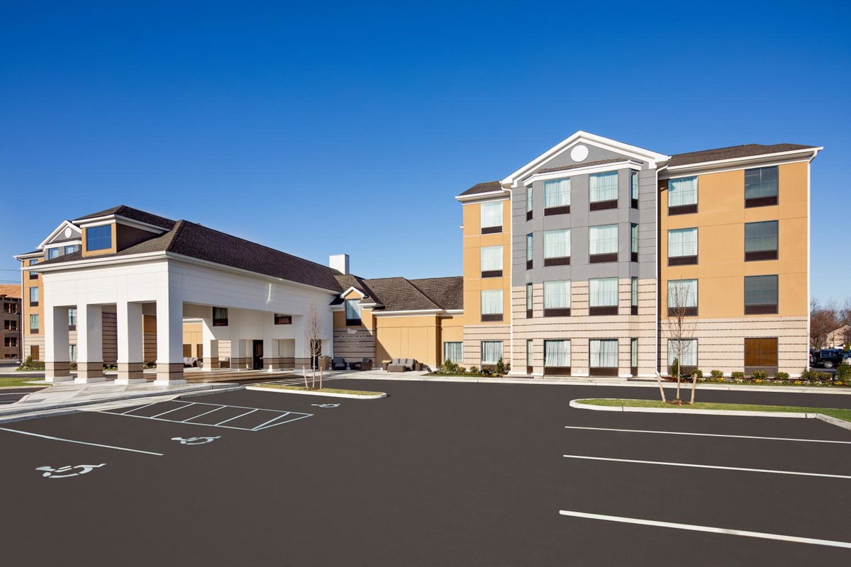 Homewood Suites By Hilton Ronkonkoma, Estados Unidos
