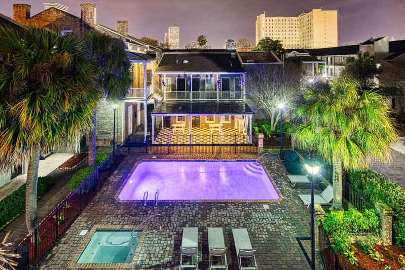 Maison Saint Charles, New Orleans, United States