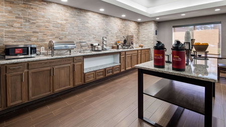 Best Western Plus Raleigh Crabtree Valley Hotel, Raleigh, Estados Unidos