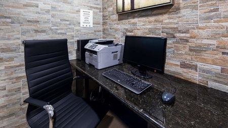 Best Western Plus Raleigh Crabtree Valley Hotel, Raleigh, Estados Unidos