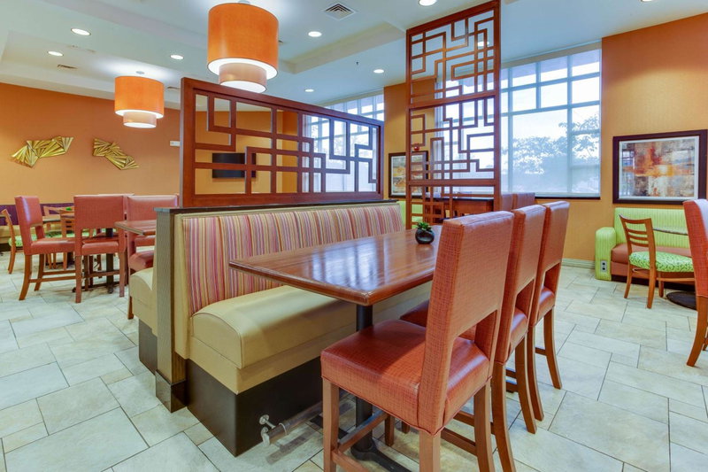 Drury Inn & Suites West Des Moines, West Des Moines, United States