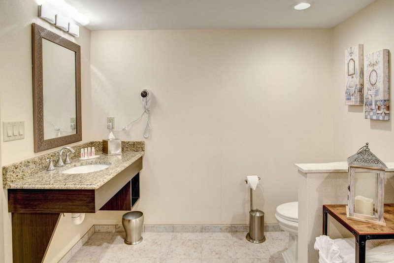 Days Hotel by Wyndham Toms River Jersey Shore, Toms River, United States