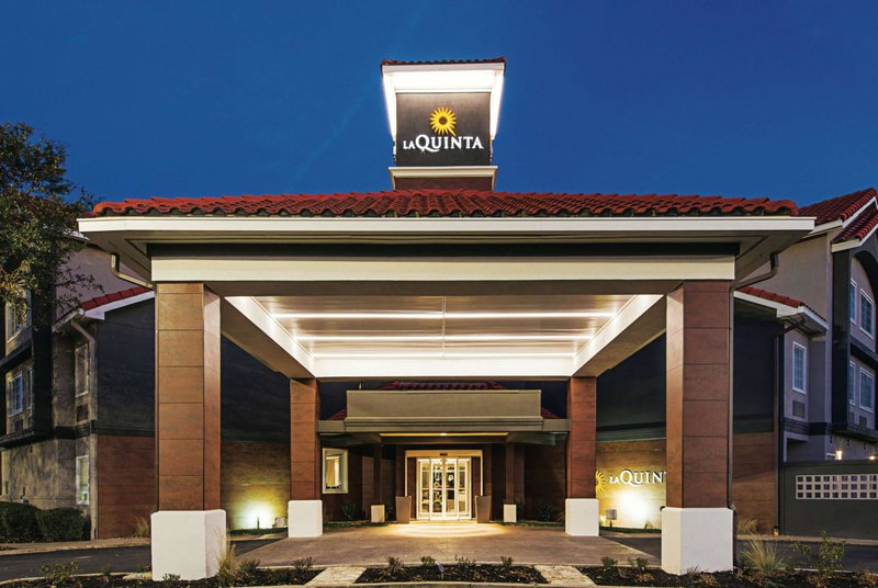 La Quinta Inn & Suites by Wyndham Austin Near The Domain, Austin, United States