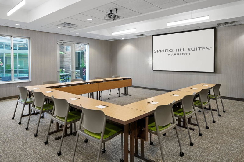 SpringHill Suites by Marriott Roanoke, Roanoke, United States