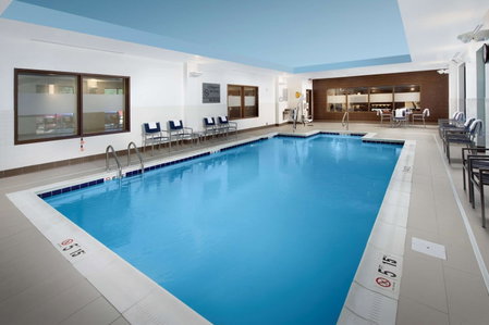 Hampton Inn & Suites Falls Church, Falls Church, United States