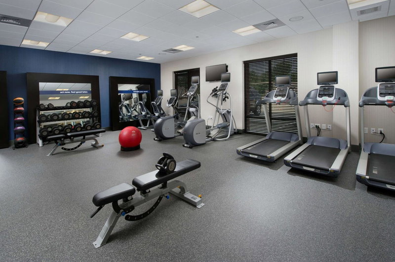 Hampton Inn & Suites Falls Church, Falls Church, United States