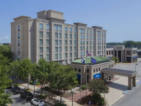 Hilton Garden Inn Virginia Beach Town Center, Virginia Beach, United States