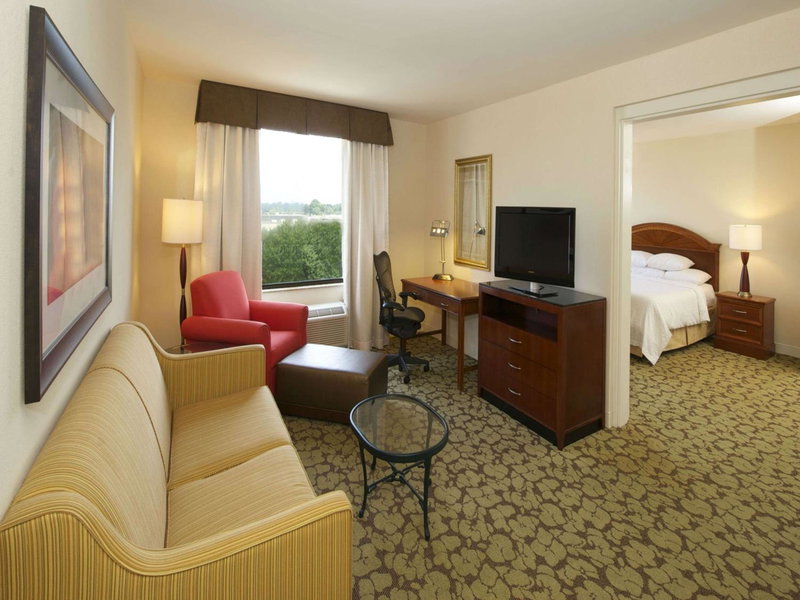 Hilton Garden Inn Virginia Beach Town Center, Virginia Beach, United States