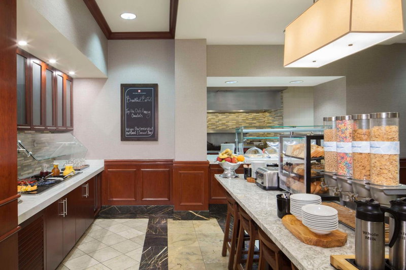 Hilton Garden Inn Virginia Beach Town Center, Virginia Beach, United States