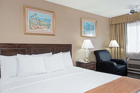 Howard Johnson by Wyndham Torrance, Torrance, United States