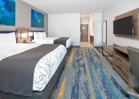 La Quinta Inn & Suites by Wyndham Dallas/Fairpark, Dallas, United States