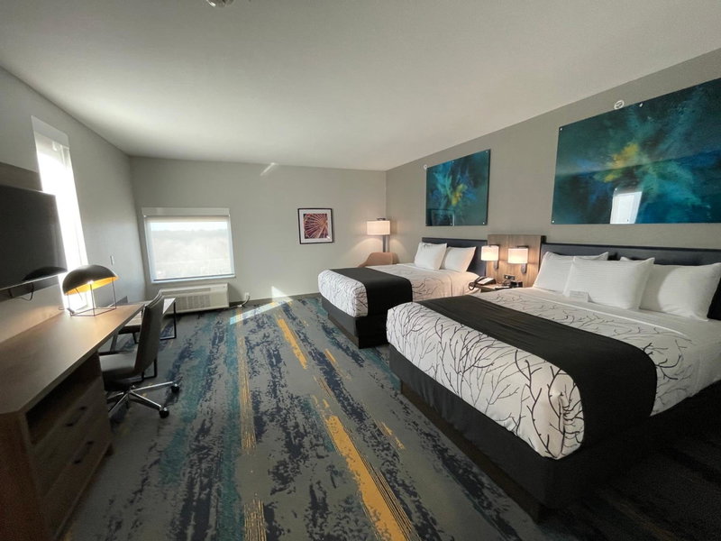 La Quinta Inn & Suites by Wyndham Dallas/Fairpark, Dallas, United States