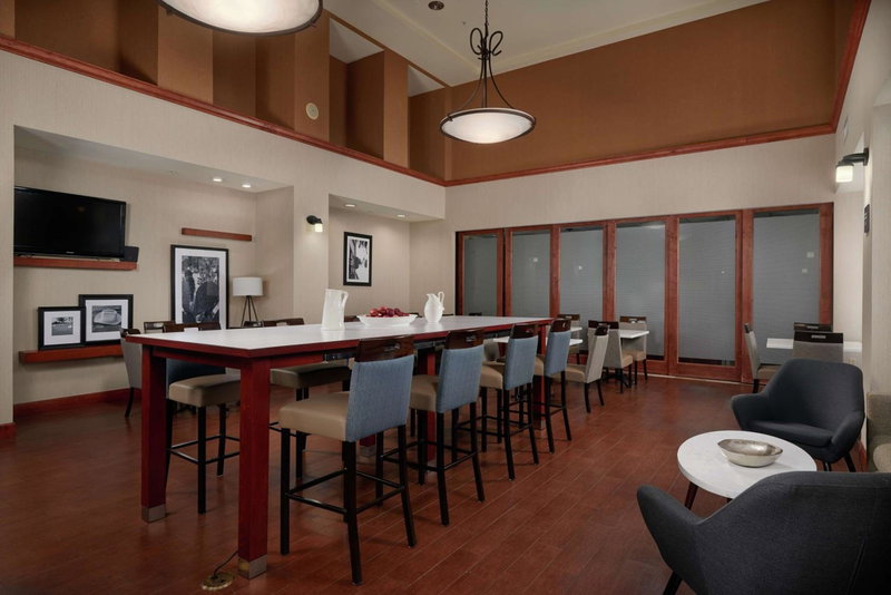 Hampton Inn & Suites Phoenix-Surprise, Surprise, United States