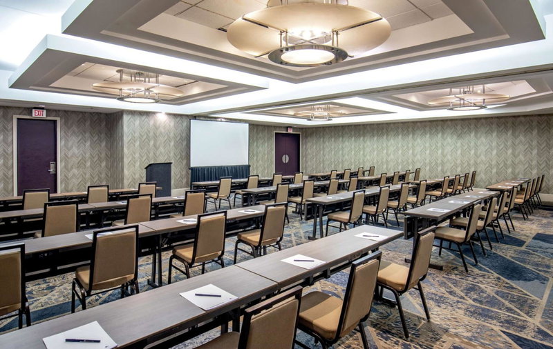 DoubleTree by Hilton Hotel Nashville Downtown, Nashville, Estados Unidos