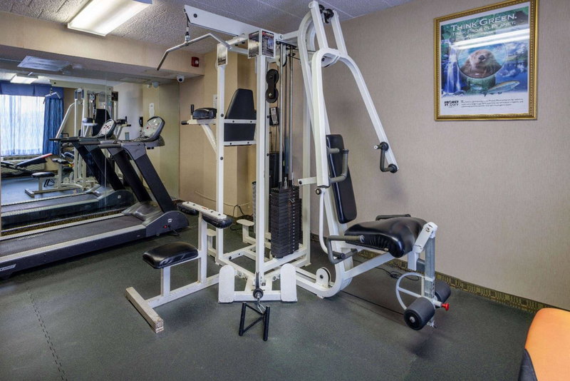 Days Hotel by Wyndham North Bergen, North Bergen, United States