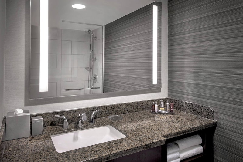 Newark Liberty International Airport Marriott, Newark, United States