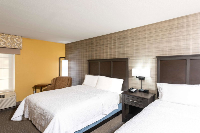 Hampton Inn Holland, Holland, United States