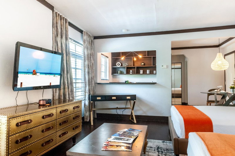 Lincoln Arms Suites, Miami Beach, United States