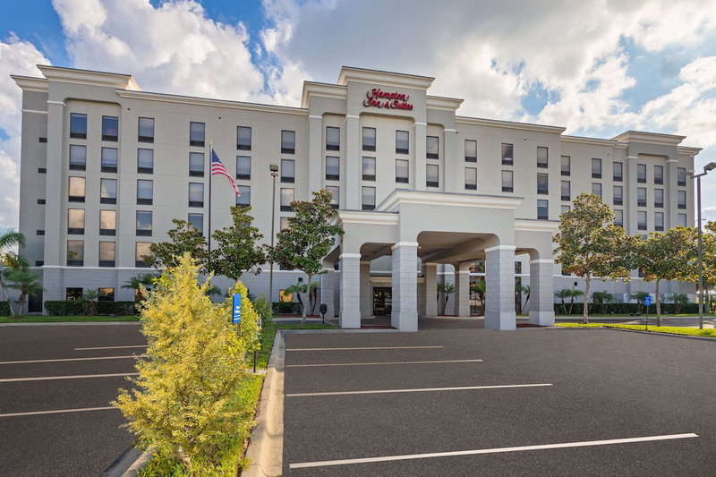 Hampton Inn & Suites Orlando Intl Dr N, Oak Ridge, United States