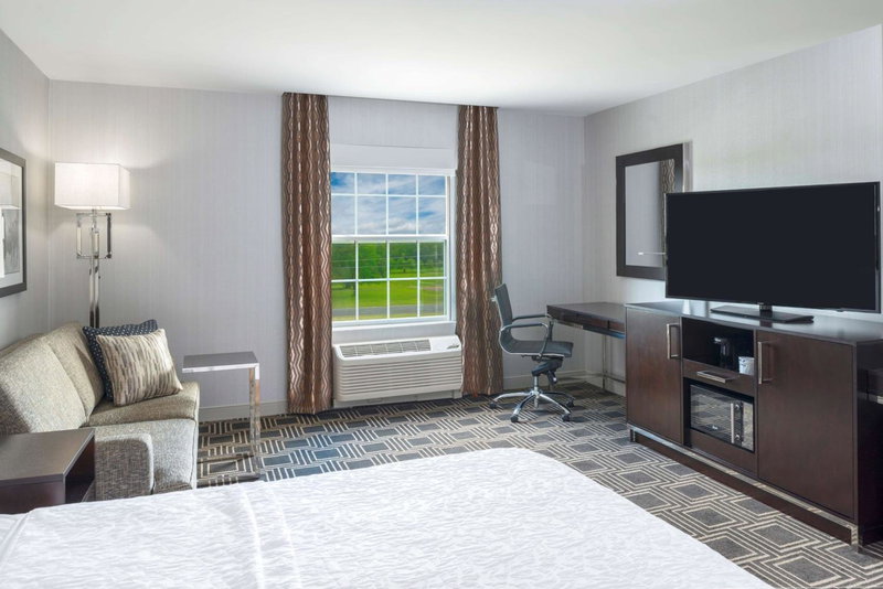 Hampton Inn & Suites Bridgewater, NJ, Bridgewater, United States