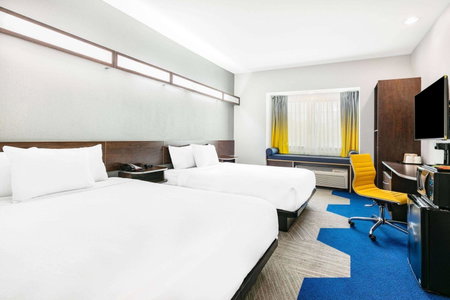 Microtel Inn & Suites by Wyndham Austin Airport, Austin, United States