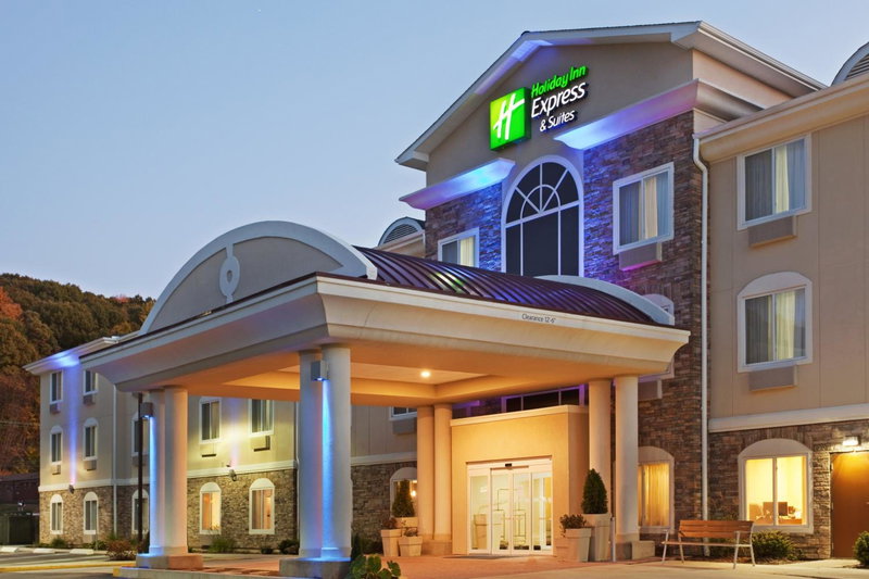 Holiday Inn Express & Suites Meriden by IHG, Meriden, Estados Unidos