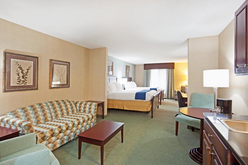 Holiday Inn Express & Suites Meriden by IHG, Meriden, Estados Unidos
