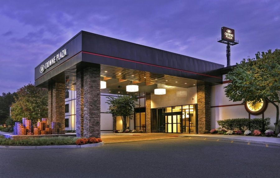 Crowne Plaza Suffern-Mahwah by IHG, Suffern, Estados Unidos