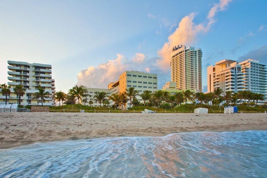 Holiday Inn Miami Beach-Oceanfront by IHG, Miami Beach, United States