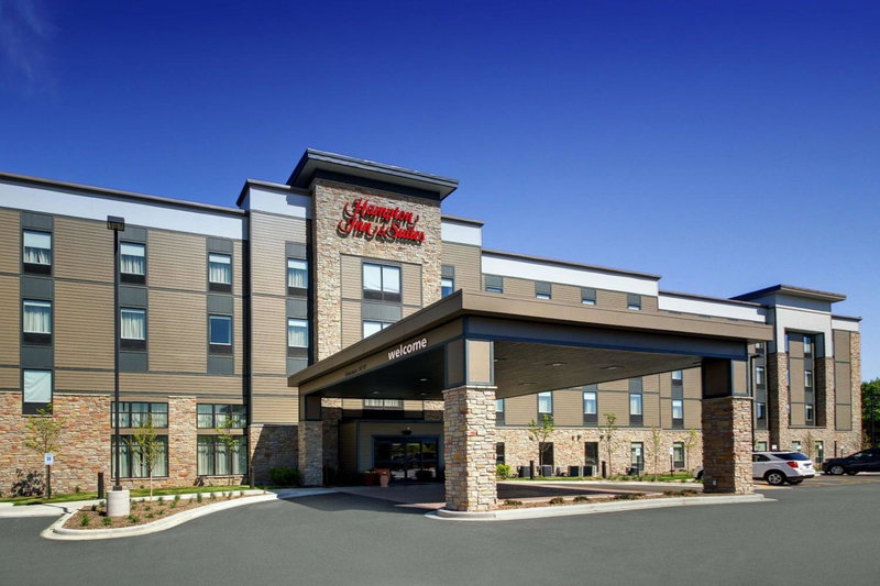 Hampton Inn & Suites Milwaukee West, West Allis, United States