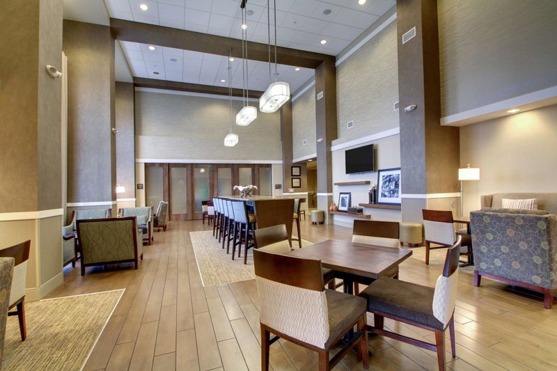Hampton Inn & Suites Milwaukee West, West Allis, United States
