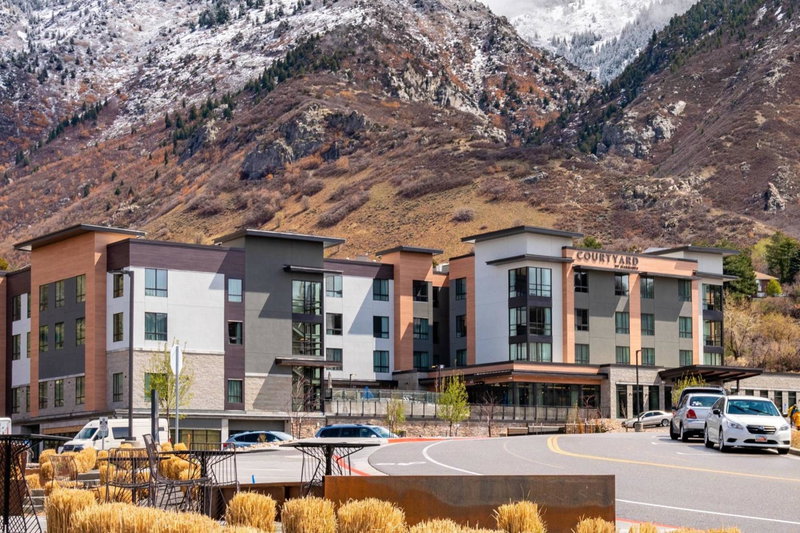 Courtyard by Marriott Salt Lake City Cottonwood, Cottonwood Heights, United States