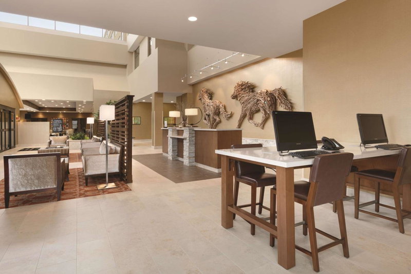 Embassy Suites by Hilton Akron Canton Airport, North Canton, United States