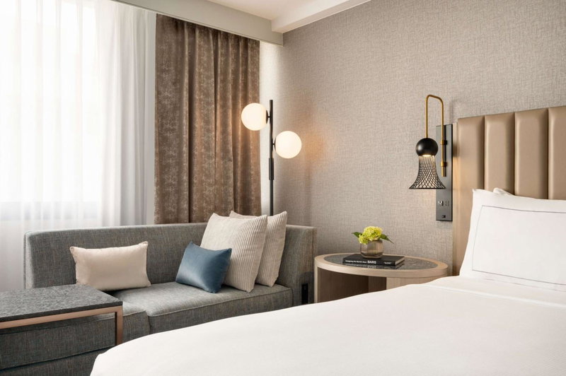 DoubleTree by Hilton San Francisco South Airport Blvd, South San Francisco, United States