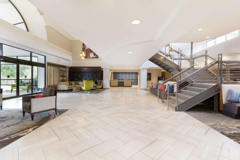 DoubleTree Suites by Hilton Nashville Airport, Nashville, Estados Unidos