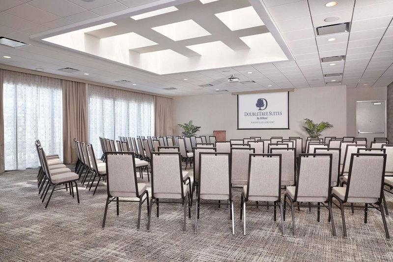 DoubleTree Suites by Hilton Nashville Airport, Nashville, Estados Unidos